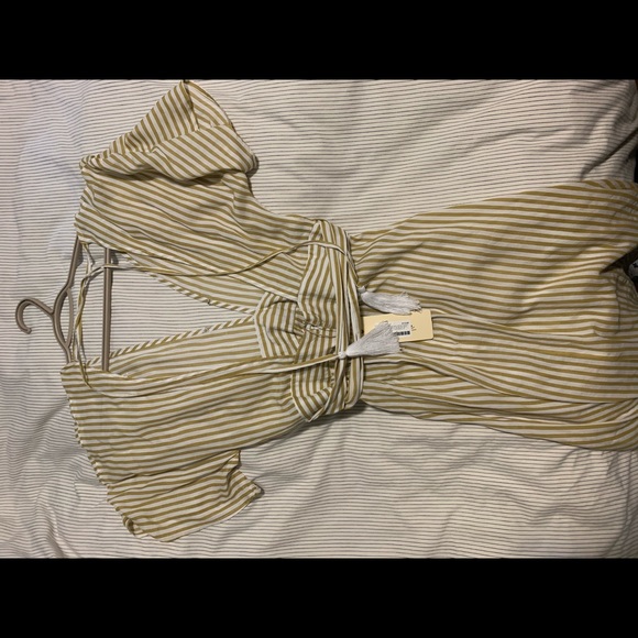 Midi dress - Picture 2 of 3